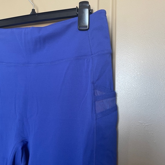 Trinity Fabletics Leggings - Picture 13 of 14